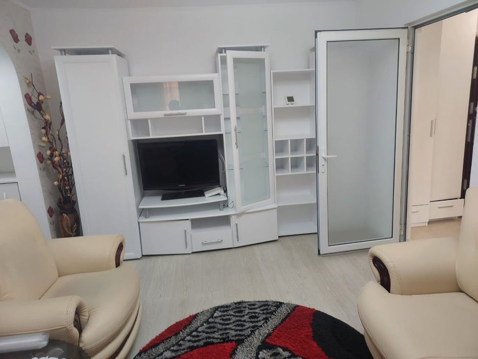 Inchiriez apartament 2 camere