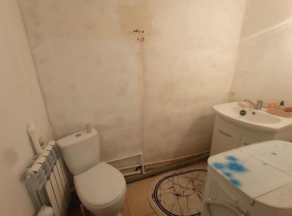 Уй сатылады. Келдим бар.