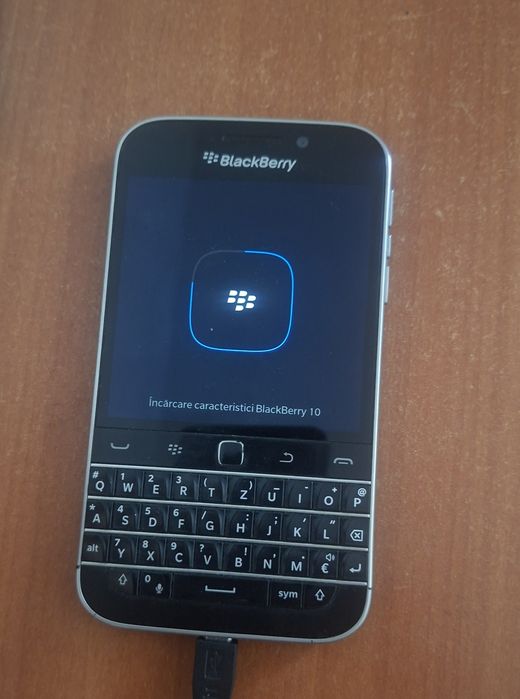Blackberry Classic + boxă wireless
