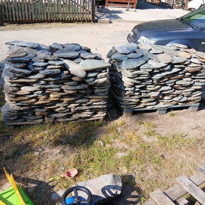 Vand  piatra pentru  placat la cel mai bun pret de pe piata cei intere