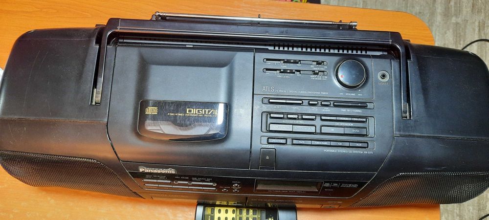 Radiocasetofon Cd portabil Panasonic RX DT5 Boombox