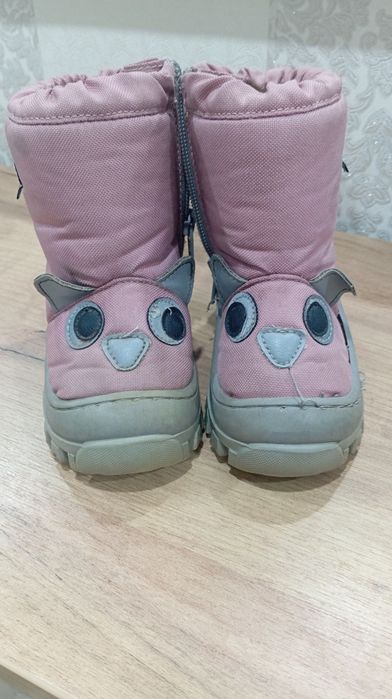 Продам детские сапожки