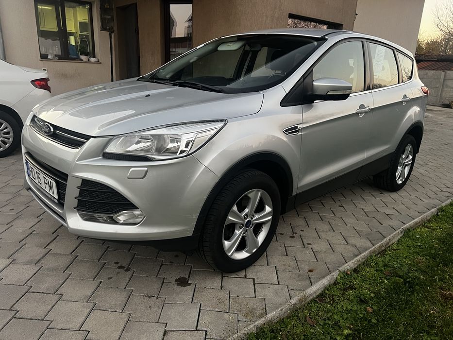 Ford Kuga Automată 1.5 benzina euro 6