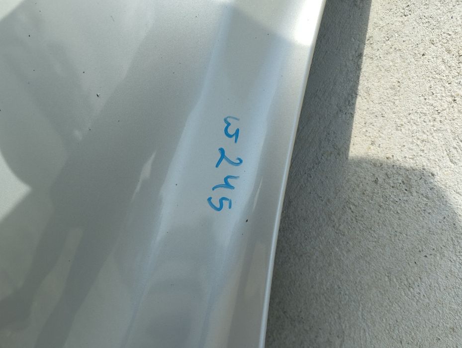 Преден капак за Мерцедес Б-клас, w245