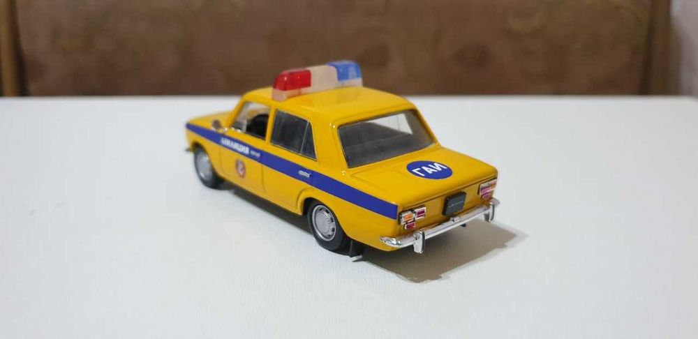 Продам ВАЗ 2101 ГАИ конверсия из ДеА в масштабе 1:43