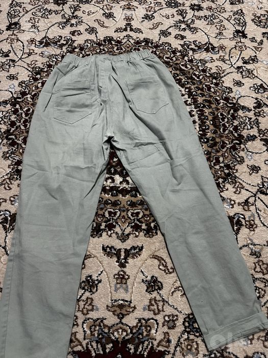 Штаны женские . 40 тыс сом.