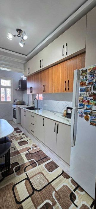 3 комн квартира. Паркентский.