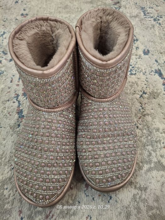 Сапоги женские. Разные.