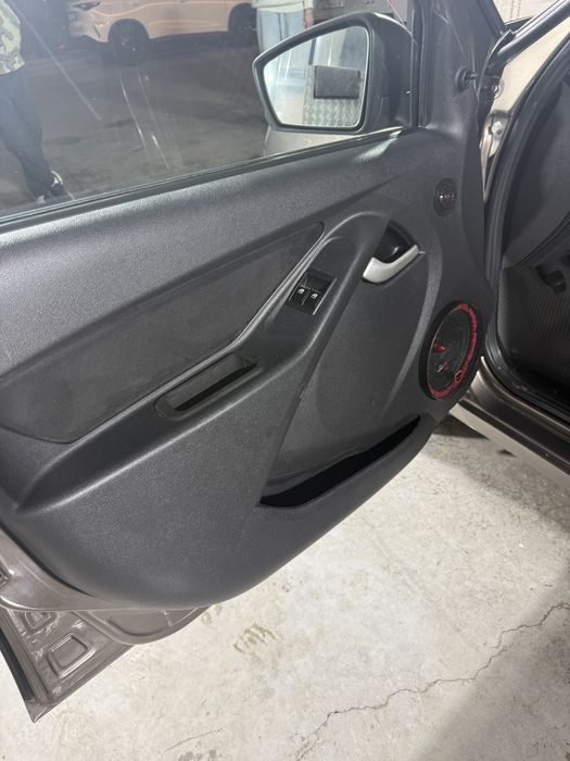 Продам Lada Granta FL
