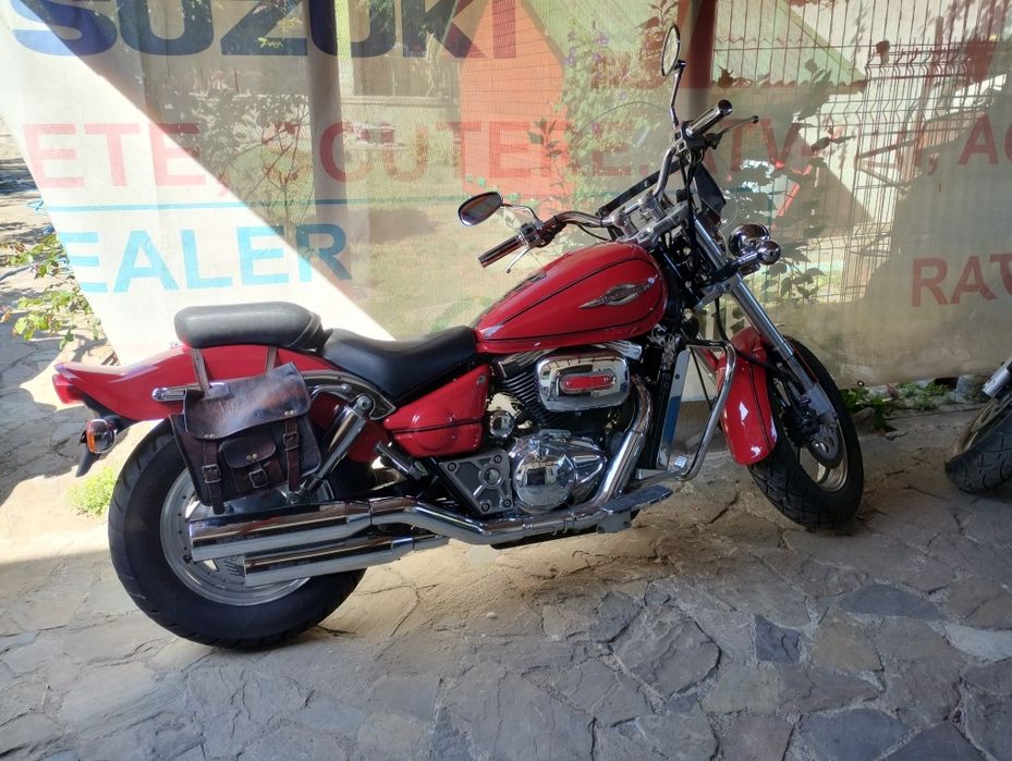 Suzuki VZ 800 Marauder 1996