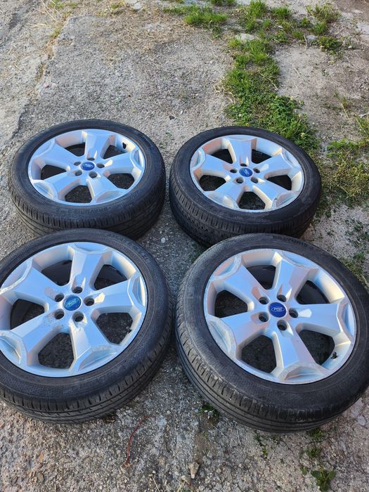 Vand jante   ford  r18 cu anvelope bune de vara