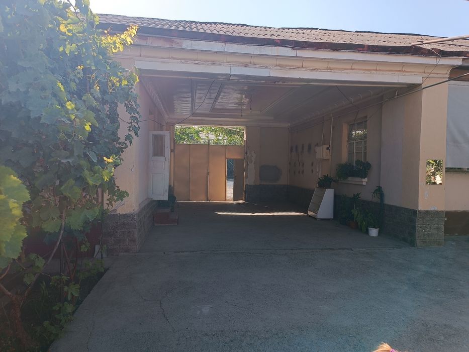 Xovli sotlad yangiyol tuman 55 yol yoqas bõlib sotamz