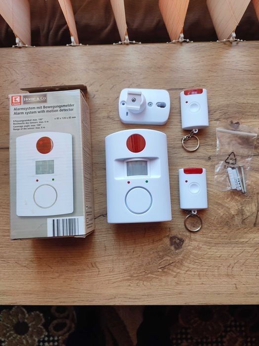 Алармена система с датчик за движение