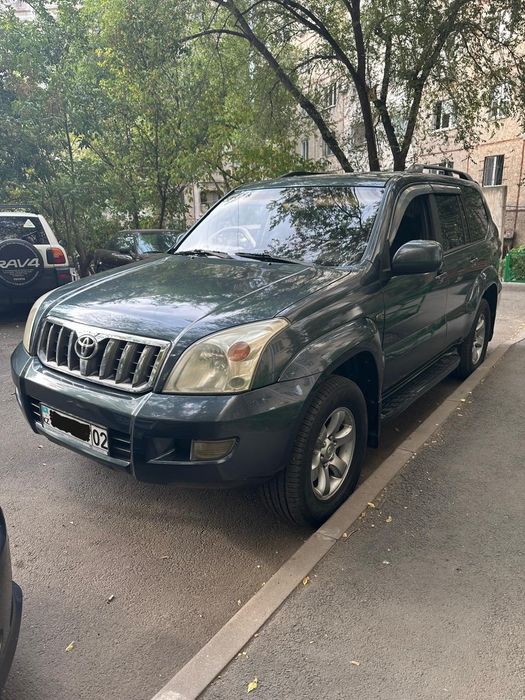 Toyota Land Cruiser Prado 120
Д