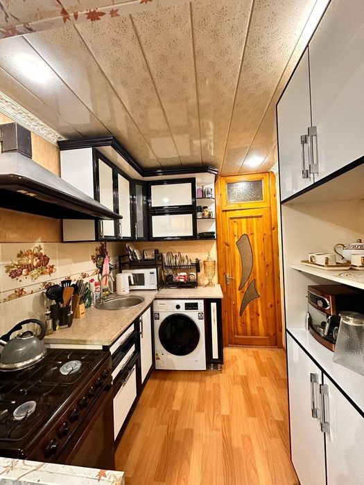 Srochni egalaridan sotiladi