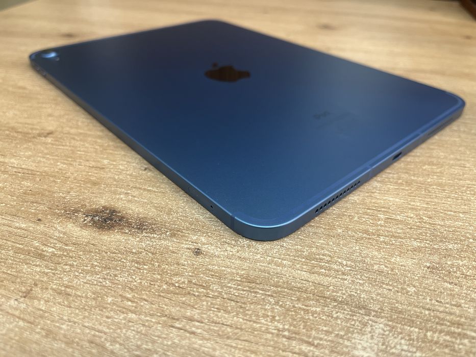 Apple iPad 10th gen 64GB Cellular