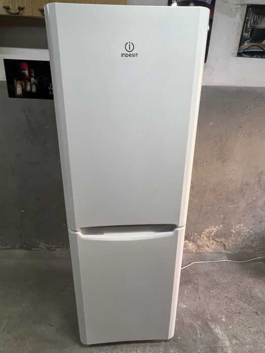 Хладилник+фризер INDESIT