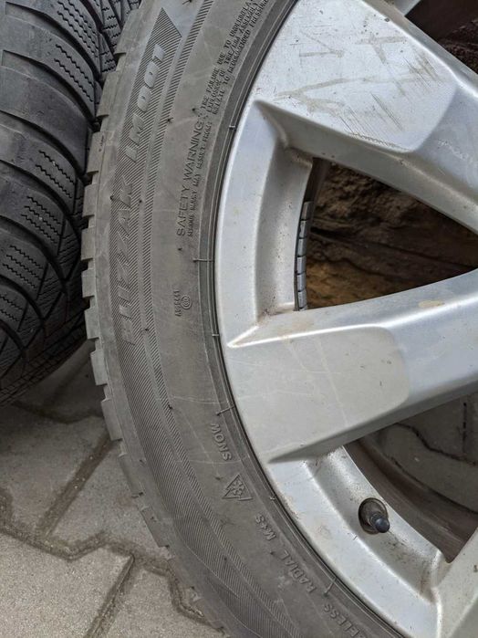 Set 4 anvelope de iarna Bridgestone Blizzak, 225/55/R18 cauciucuri M+S
