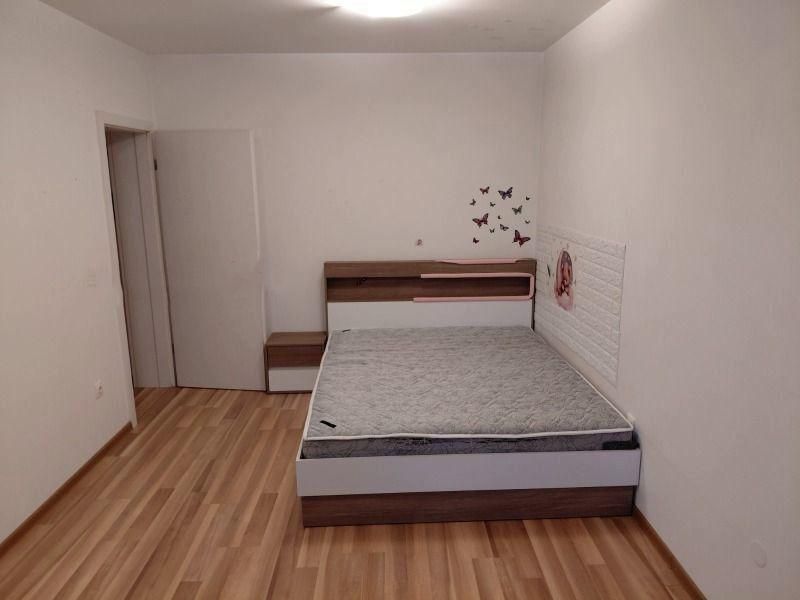 Тристаен апартамент под наем в ж.к. Редута, 2215937