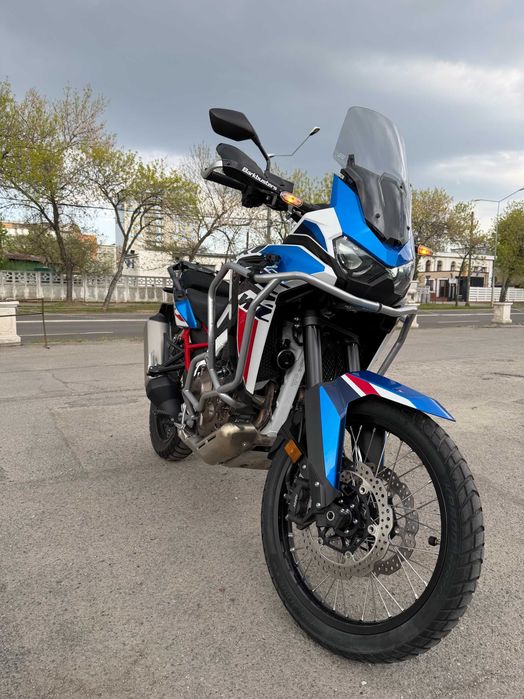 Vand Africa Twin 2024 Manuala