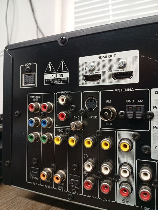 7.2 канален ресивър YAMAHA RX-V 767