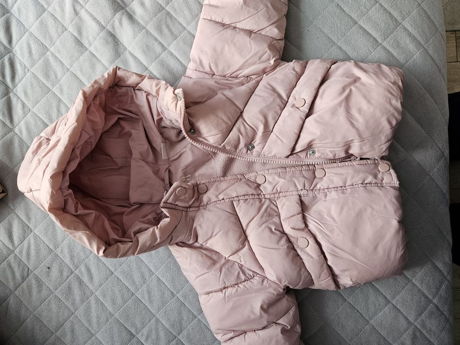 Срочно продаю детскую куртку