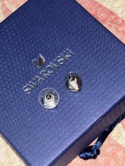 Cercei Swarovski Angelic Inimioare Argintii - noi, în cutie