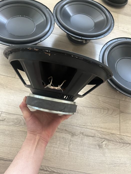Difuzor Subwoofer Auto 30 CM 12 Inch 250W