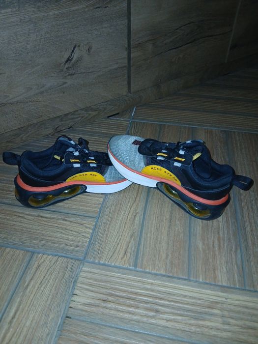 Домски маратонки Nike