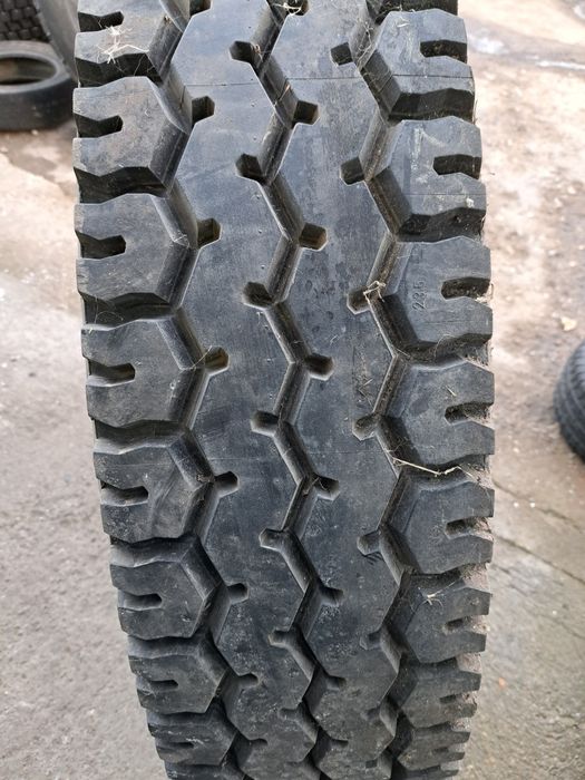 Anvelopa 1200r20 Semperit