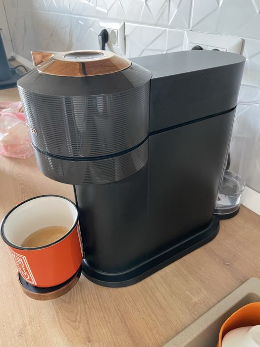 Aparat cafea nesspresso vertuo nex