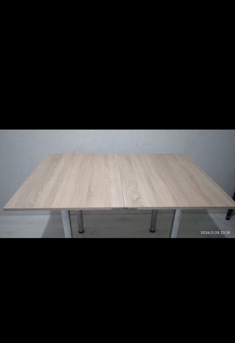 Кухонный стол. Раскладной