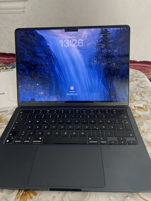 Macbook air m2 2022