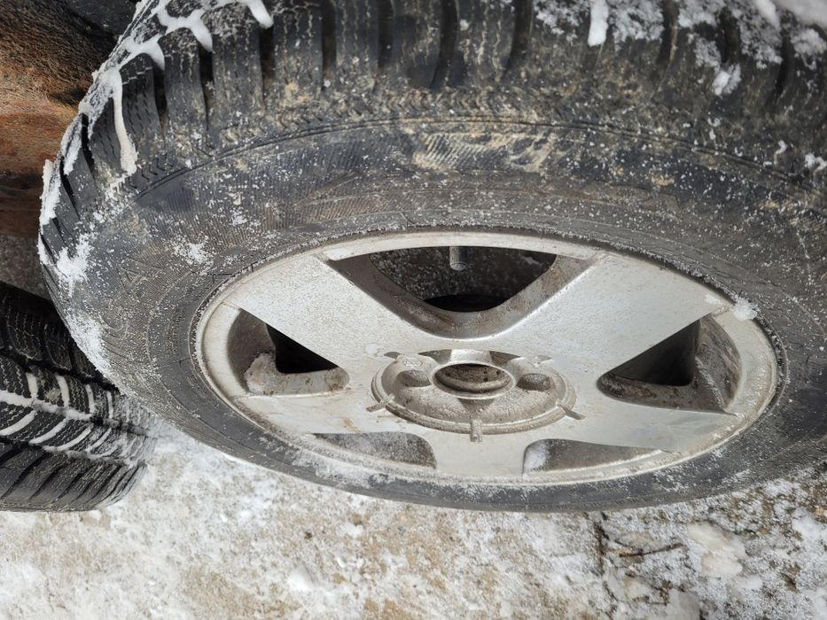 De vânzare roți golf 4!