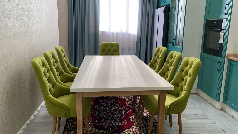 Стол со  стульями