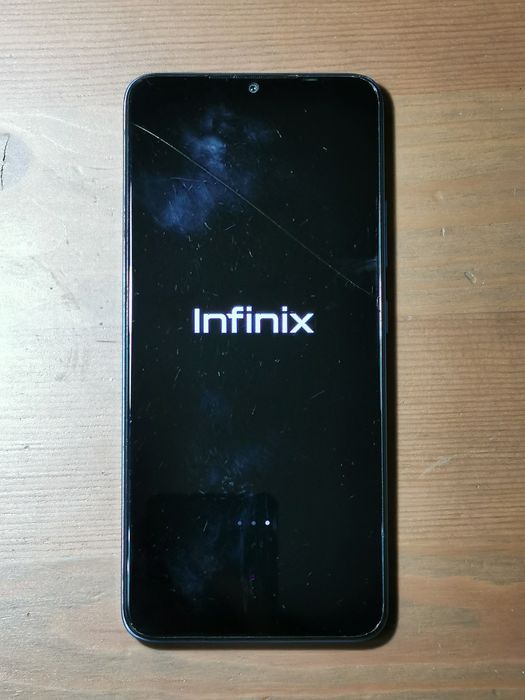 Infinix Smart 7 (64GB / до 7GB RAM) Blue