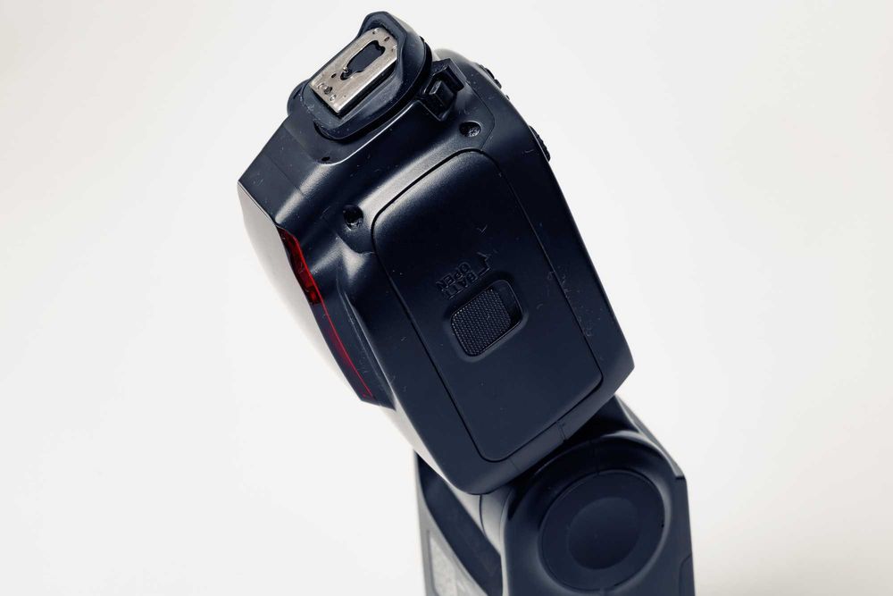 Вспышка Yongnuo Speedlite YN-660