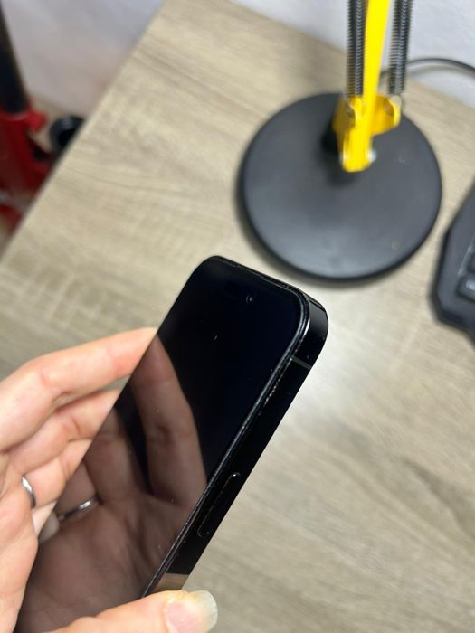 Vand schimb iphone 14pro
