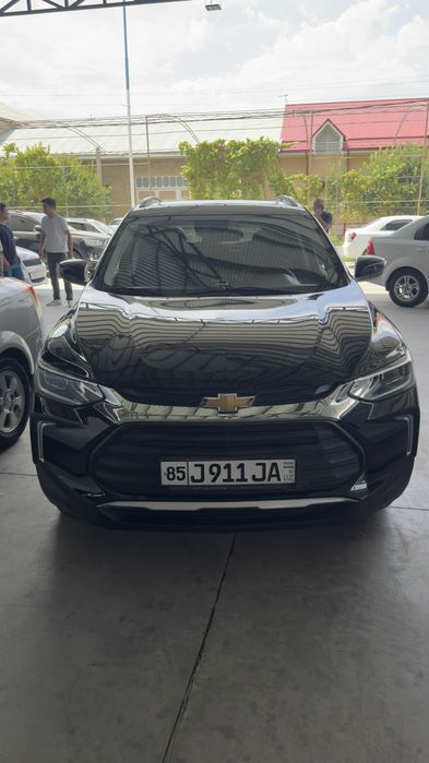 Tracker 2 Premier 2023 года