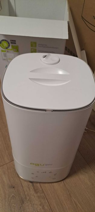 Смарт овлажните на влагата AGU

 Misty