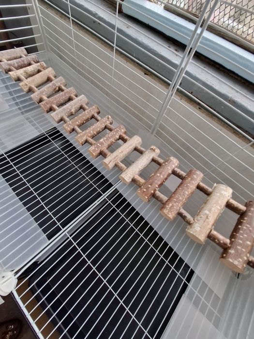 Зоотовары. Клетка.