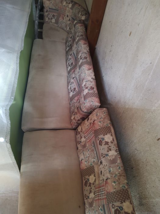 Диван ъглов за трапезария или кухня