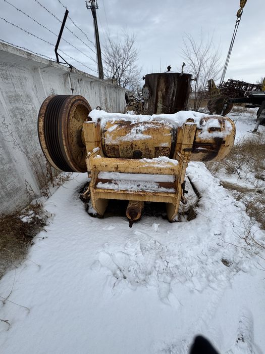 Продам грохот щековую дробилку