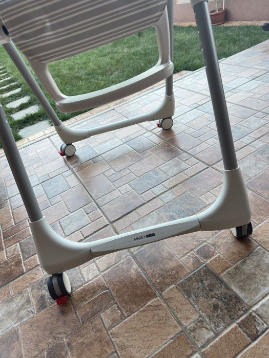 Vand scaun de masa Peg Perego