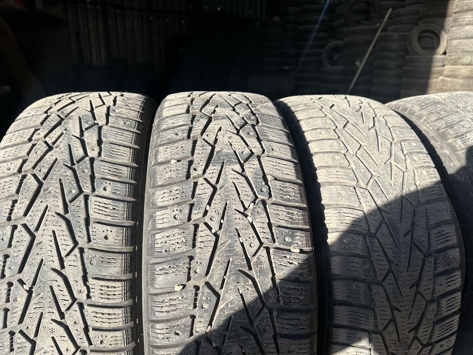 Продам Шины 205/65/16