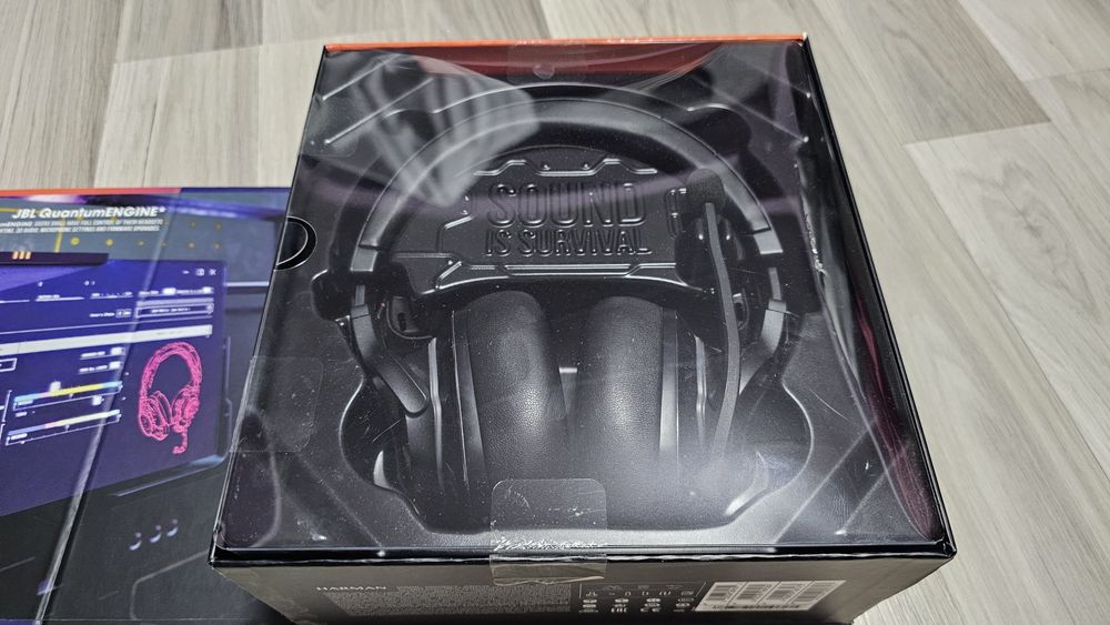 JBL QUANTUM 800 Wireless