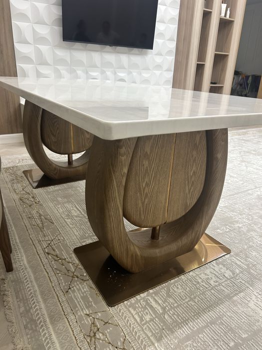 Стол натуральный камень