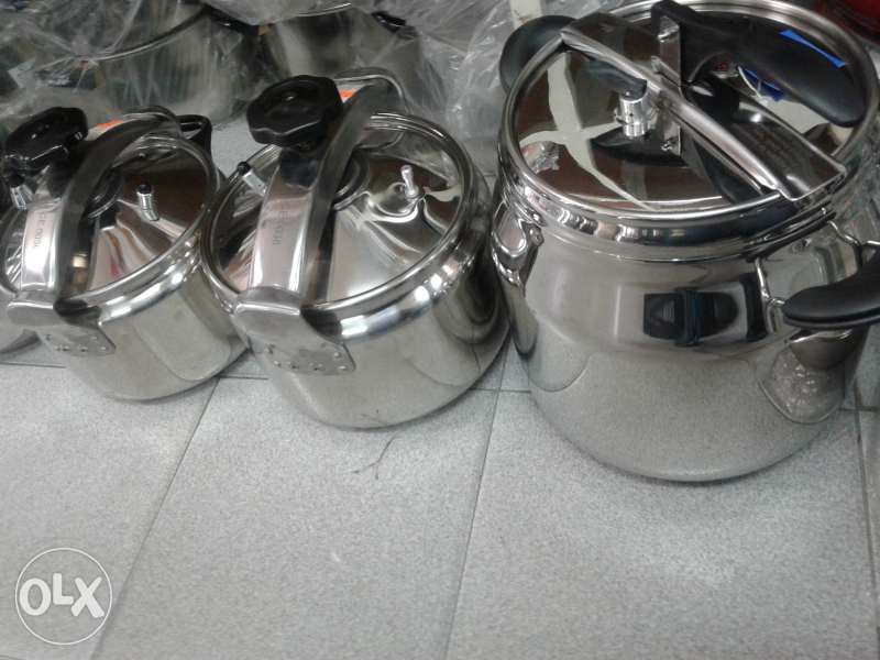 Херметическа тенджера под налягане-5,7,9,12,14,17 и 20 литра