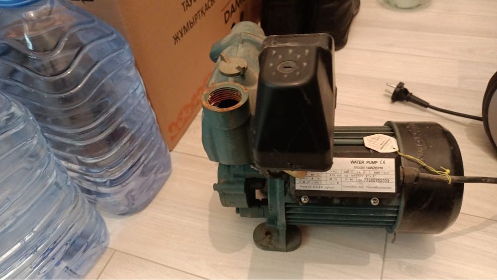 Продается мотор для воды