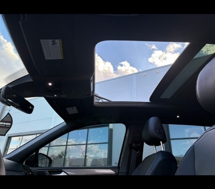 Volkswagen Tiguan Allspace R-Line2.0 TSI–4x4 | ПАНОРАМА | ТОП СЪСТОЯНИ